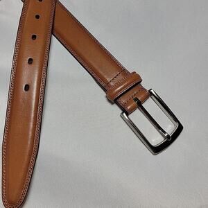 Roundtree & Yorke Light Brown Full Grain Cowhide Dress Belt - Men's Size 44/110